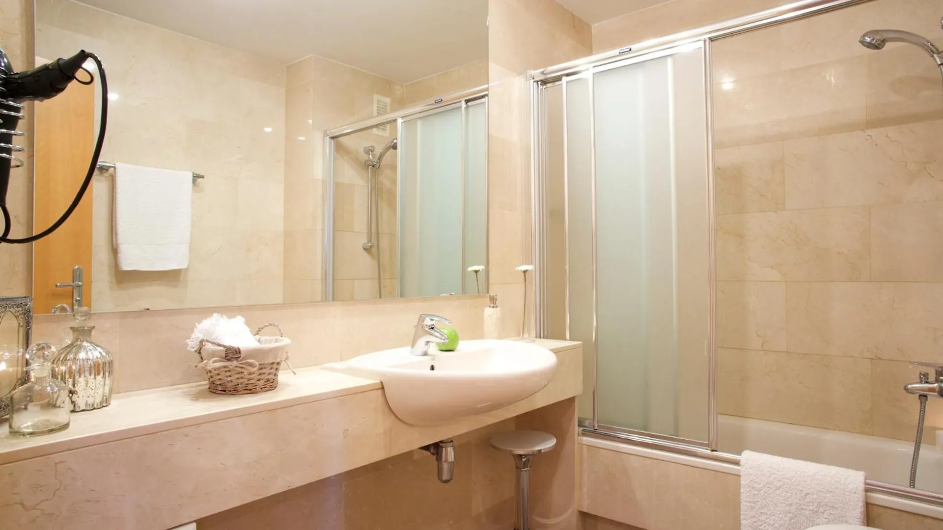 Lux Apartments Barcelona